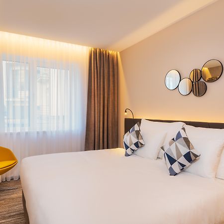 Hotel Cube ปราก ภายนอก รูปภาพ